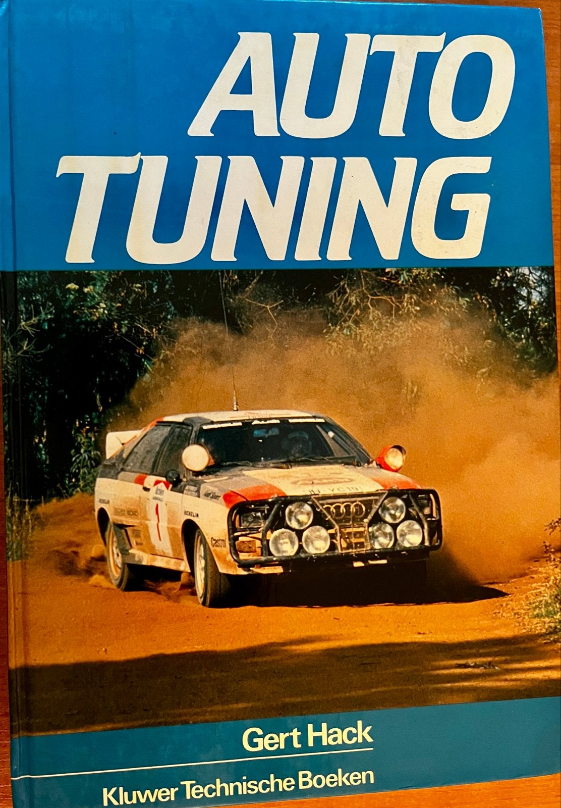 Auto Tuning Boek - Gert Hack (Kluwer Technische Boeken), Boeken, Ophalen of Verzenden, Gelezen, Audi