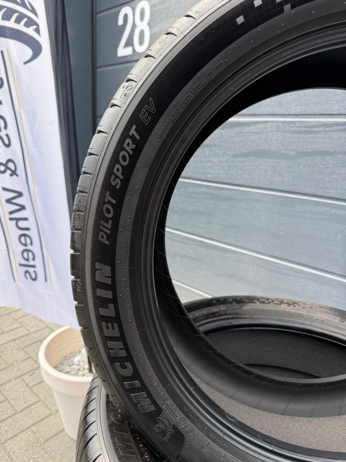 4x 225 45 R19 92V Michelin e primacy 2 Nieuw 225 45 19, 19 inch, Nieuw, Ophalen of Verzenden, Band(en)