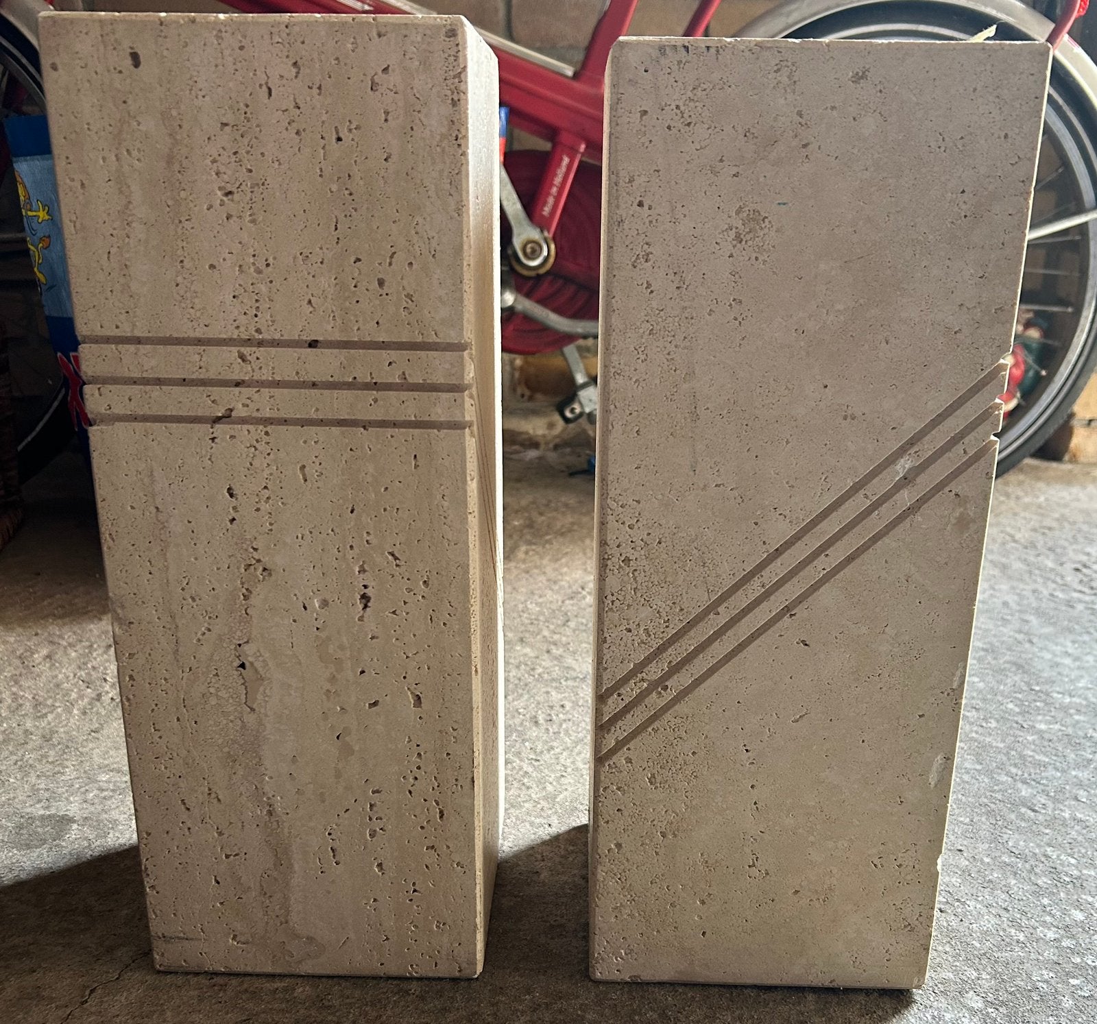 2 Fratelli Mannelli Travertine zuilen, voor asbakken., Ophalen, Gebruikt