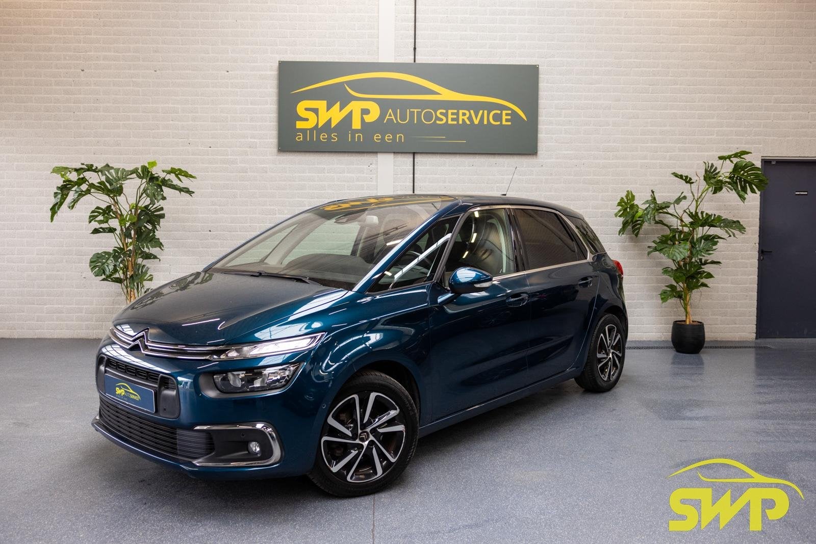 Citroen C4 SpaceTourer 1.2 PureTech Shine | ACC | Navi | Cam, Auto's, Gebruikt, 1199 cc, Blauw, 19 km/l