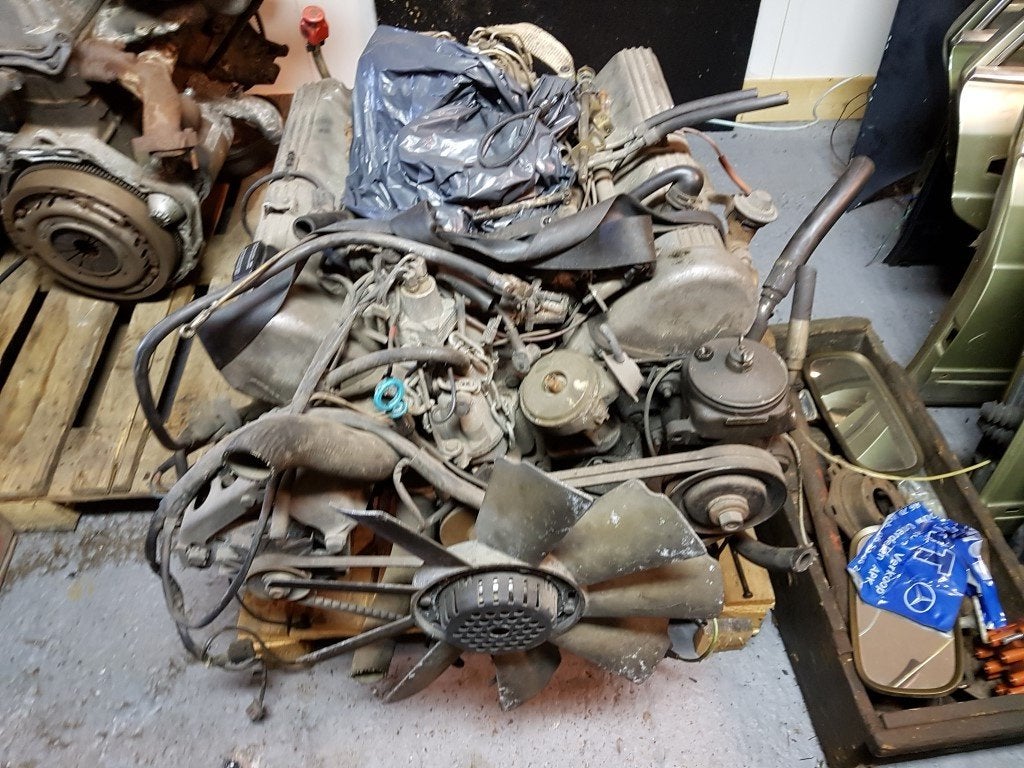 MOTOR M117 963 500 SE MERCEDES, Ophalen, Gebruikt, Mercedes-Benz