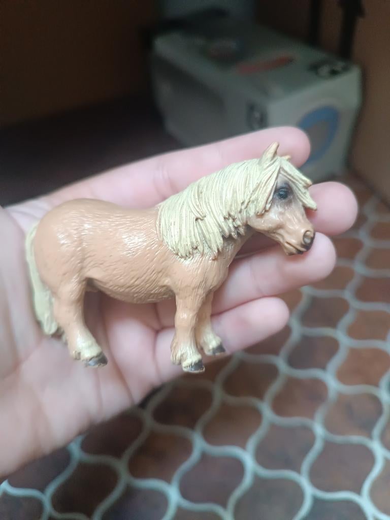 Schleich Shetland Pony Veulen - Speelgoed Paardje, Ophalen of Verzenden, Zo goed als nieuw