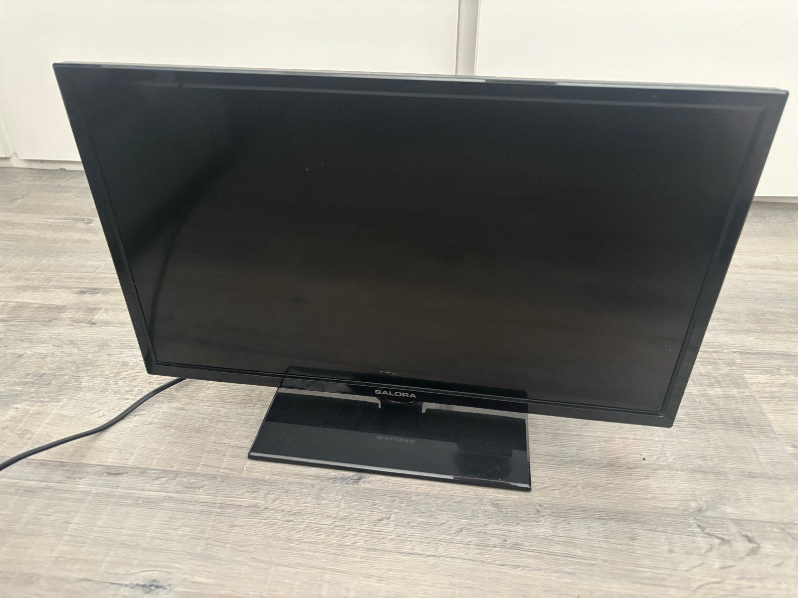 Salora 22" Full HD LED TV - Model 22LED1500, Audio, Tv en Foto, Televisies, 50 Hz, 40 tot 60 cm, Full HD (1080p), Ophalen