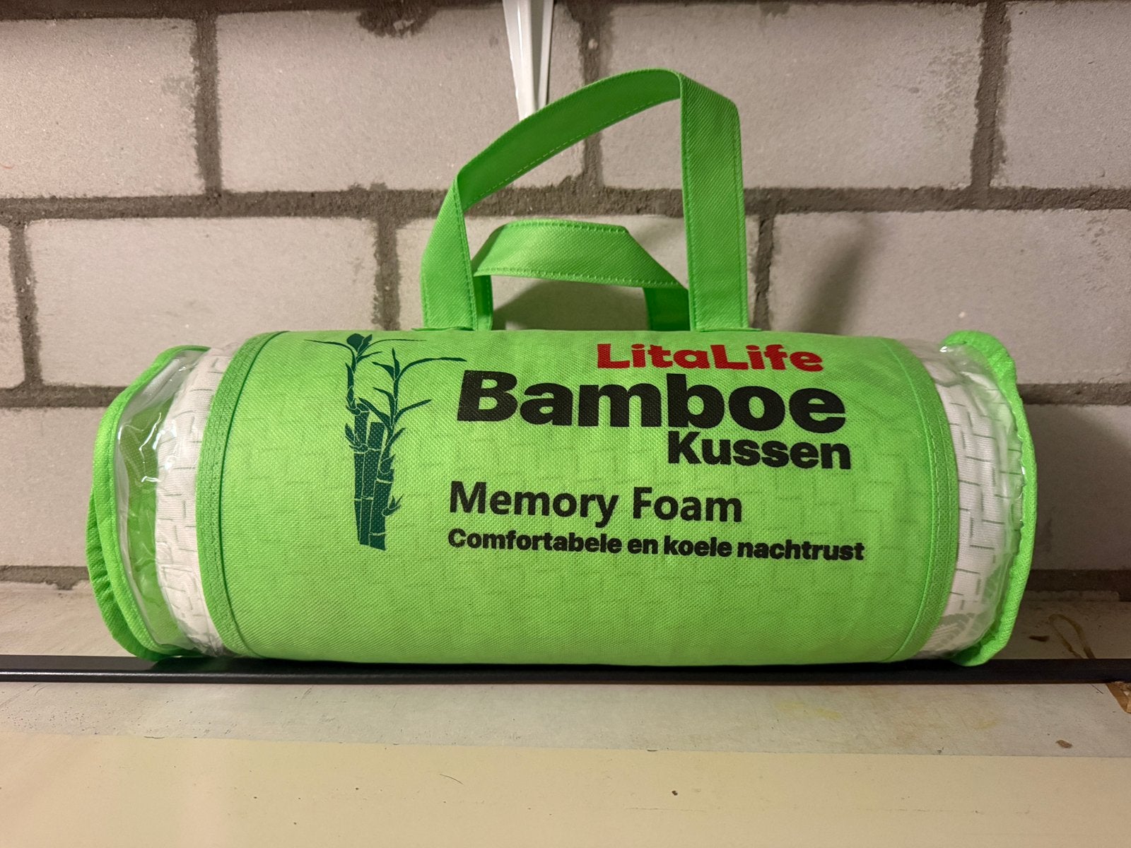 2 Nieuwe Bamboo Hoofdkussens Wegens Verhuizing Te Koop!, Ophalen of Verzenden, Zo goed als nieuw, Wit, Vierkant