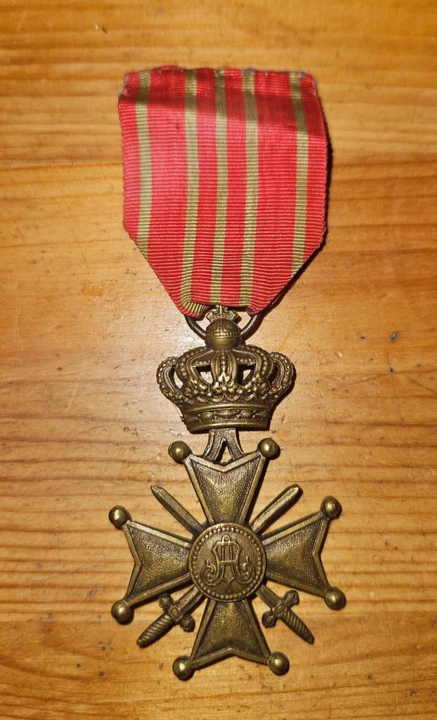 Belgisch Oorlogskruis 1914-1918, Ophalen of Verzenden, Landmacht, Overige gebieden, Lintje, Medaille of Wings