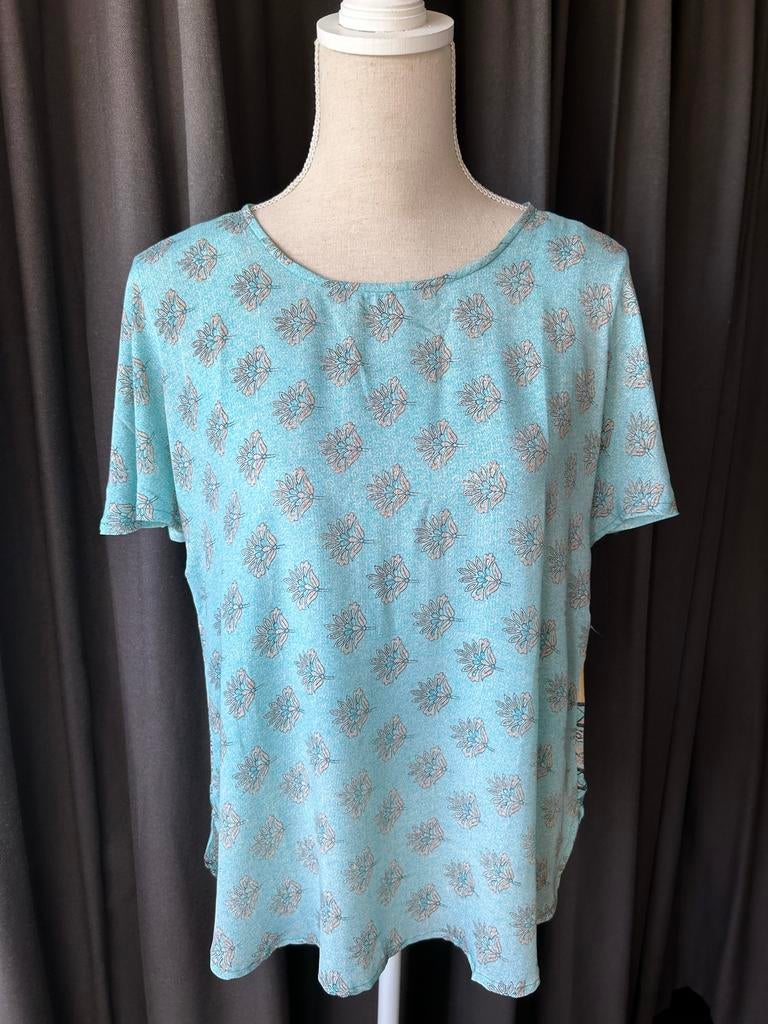 Zijden top van Sissel Edelbo in maat S/M, Blauw, Ophalen of Verzenden, Zo goed als nieuw, Korte mouw