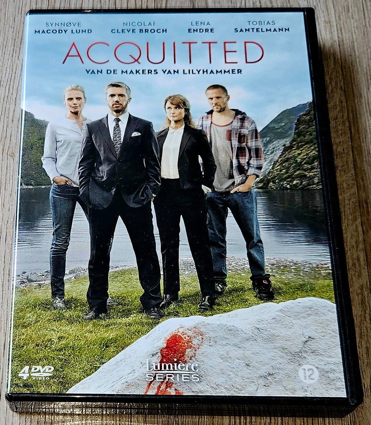 Acquitted - Succesvol Noors Drama (4DVD), Cd's en Dvd's, Nederlands, Ophalen of Verzenden, Zo goed als nieuw, Inclusief doosje
