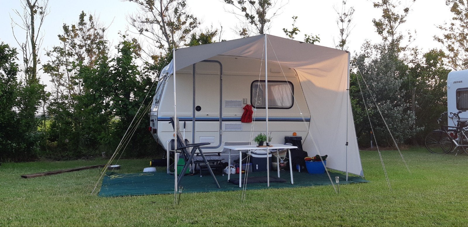 Predom caravan, Caravans en Kamperen, Caravans, Particulier, tot en met 2, tot 500 kg, Overige, Predom, Vast bed, 4 tot 5 meter