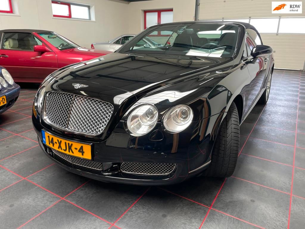 Bentley Continental GTC 6.0 W12, Auto's, Bentley, Automaat, Automatische klimaatregeling, Gebruikt, 4 stoelen