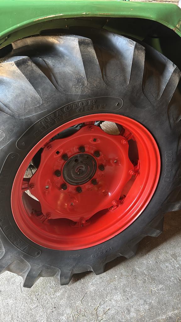 Gezocht: Dubbellucht 30 inch tractorbanden, Ophalen of Verzenden, Gebruikt