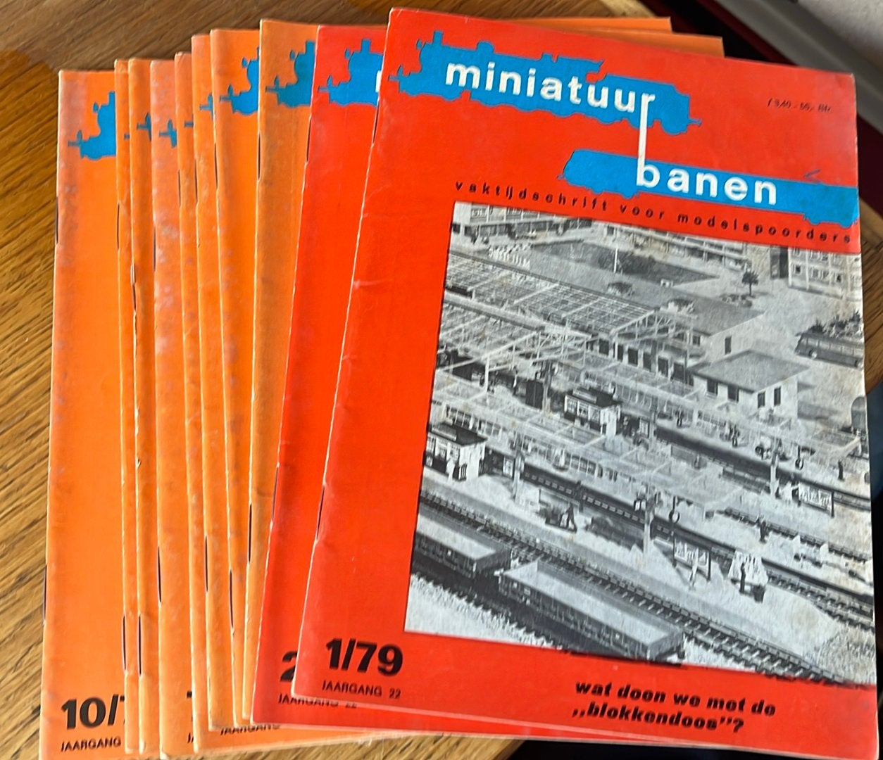 Miniatuur Banen Tijdschriften - Jaargang 1979, Hobby en Vrije tijd, Modeltreinen | H0, Overige merken, Gebruikt, Gelijkstroom of Wisselstroom