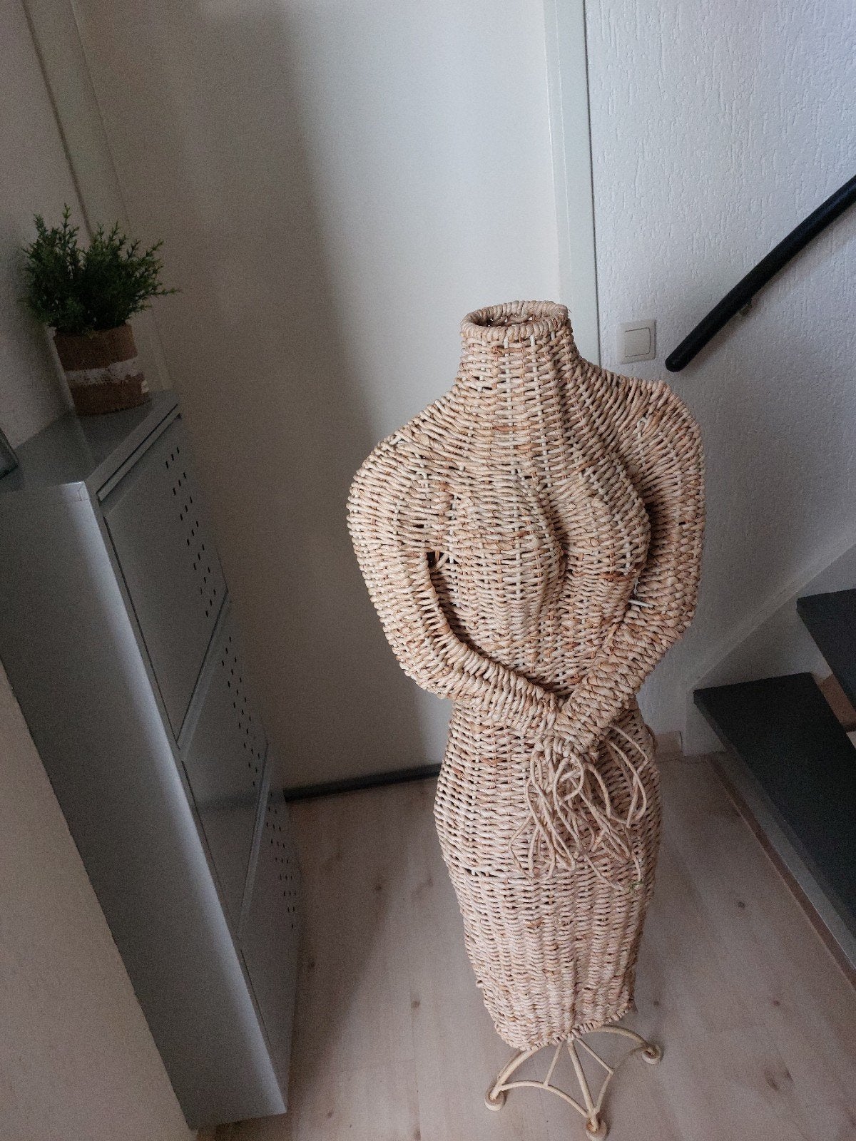 Brocante Rotan Paspop - Decoratieve Mannequin, Antiek en Kunst, Curiosa en Brocante, Ophalen