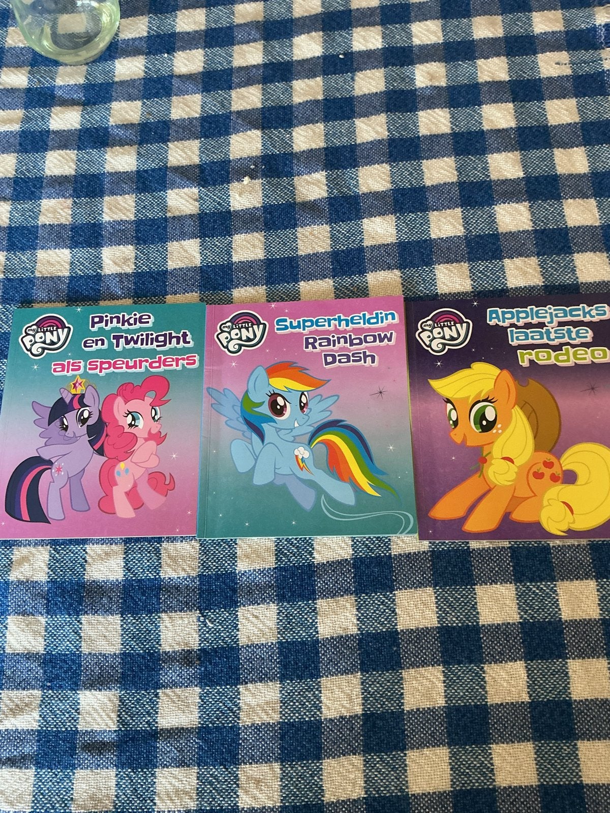 Drie leesboekjes My Little Pony, Boeken, Ophalen of Verzenden, Zo goed als nieuw, 3 tot 4 jaar