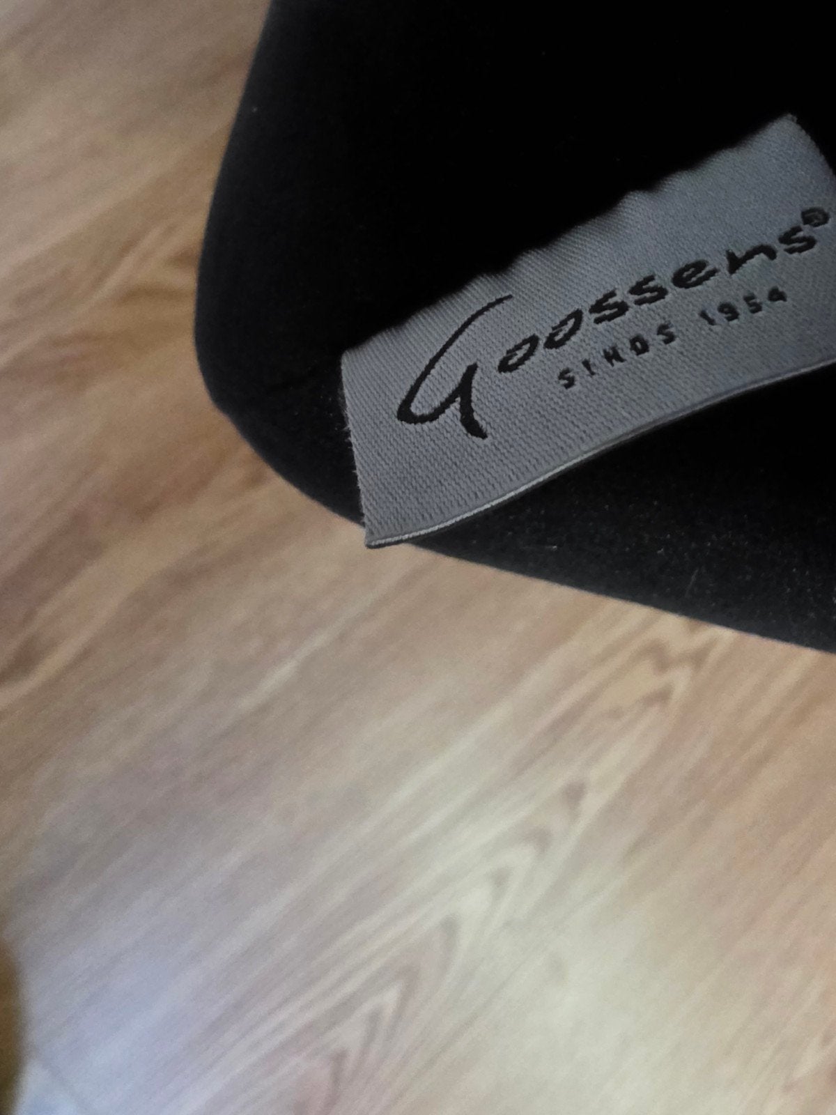 grote zwarte velvet poef  Goossens, 90 cm, Eenpersoons, Zwart, Ophalen of Verzenden