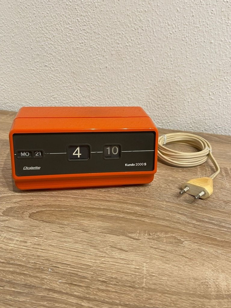 Kundo 2000 S Digilette flipklok, dag & datum, `70, Space Age, Ophalen of Verzenden