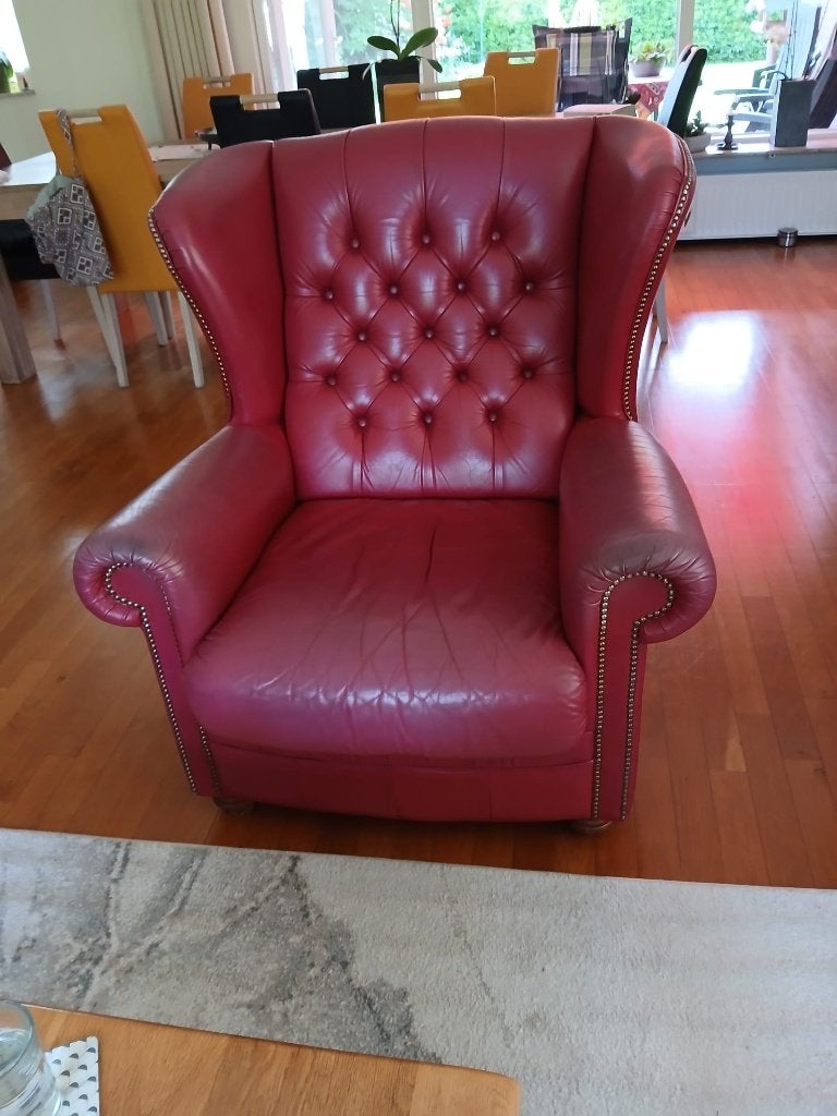 Fauteuil chesterfield rood, Huis en Inrichting, Fauteuils, Ophalen, Gebruikt, Chesterfield, 75 tot 100 cm