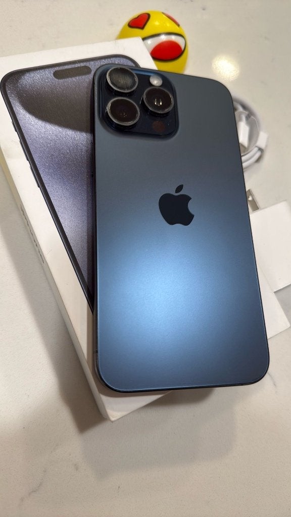 Apple iphone 15 pro 256 GB blue Titanium nieuwstaat garantie, ., Overige typen, Ophalen of Verzenden, Zo goed als nieuw