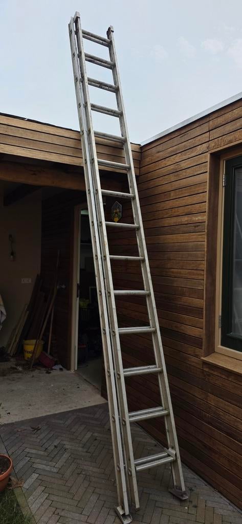 Ladder 2-delig t.e.a.b., Doe-het-zelf en Verbouw, Ladders en Trappen, Ophalen, 4 meter of meer