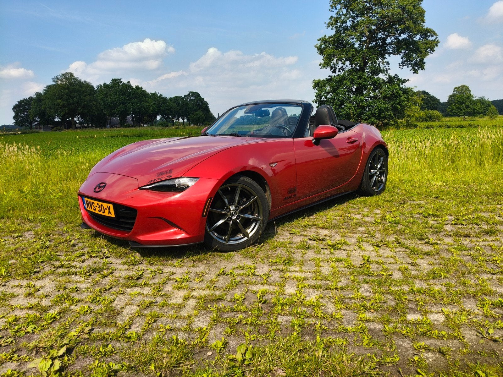 Heerlijk dagje touren: Mazda MX-5 Cabrio huren/ te huur, Diensten en Vakmensen, Verhuur | Auto en Motor