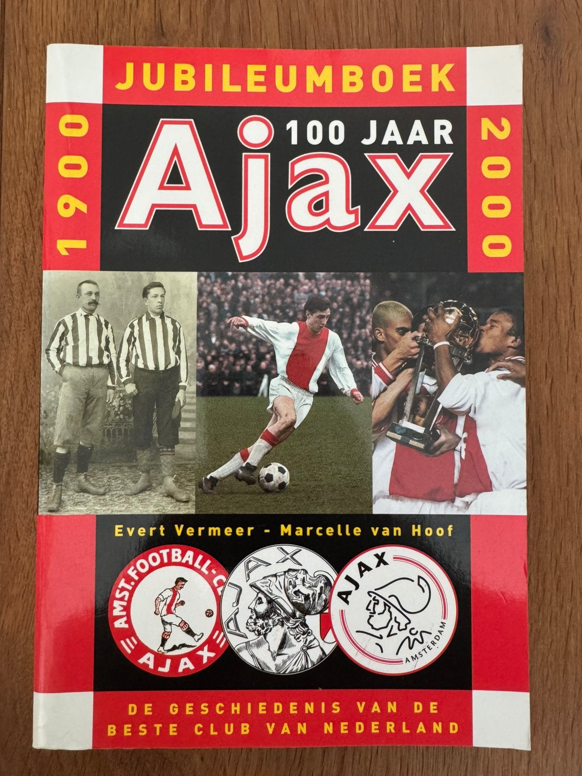 Ajax 100 jaar (jubileumboek), Boeken, Ophalen, Zo goed als nieuw, Balsport