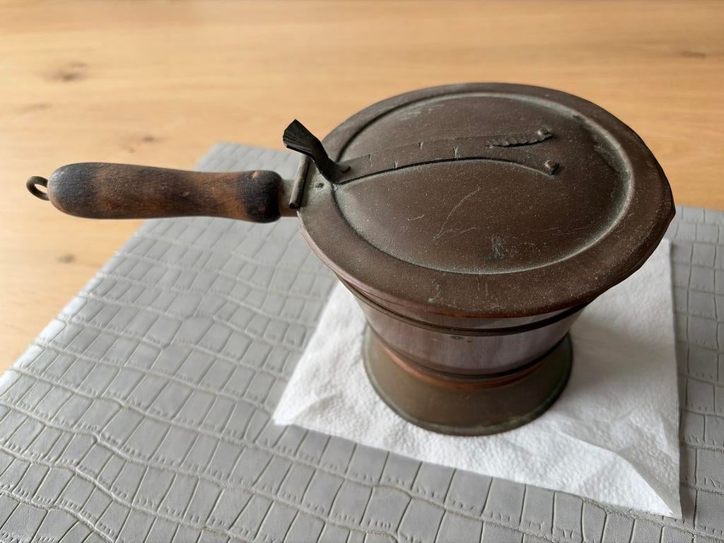 Antiek Koperen Kannetje met Houten Handvat, Antiek en Kunst, Antiek | Koper en Brons, Ophalen, Koper