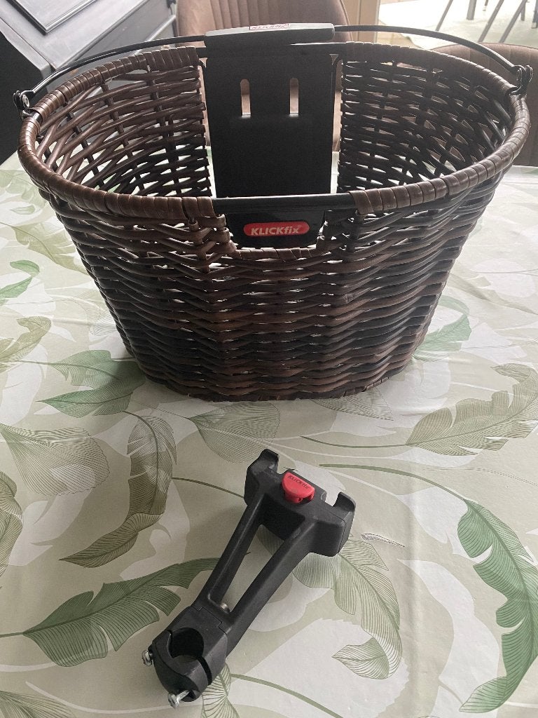 Fietsmand met adapter van Klickfix, Ophalen, Klickfix, Stuurbevestiging, Zo goed als nieuw