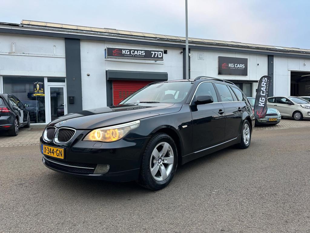 BMW 5-serie Touring 525i, 13 km/l, Achterwielaandrijving, 218 pk, Handgeschakeld