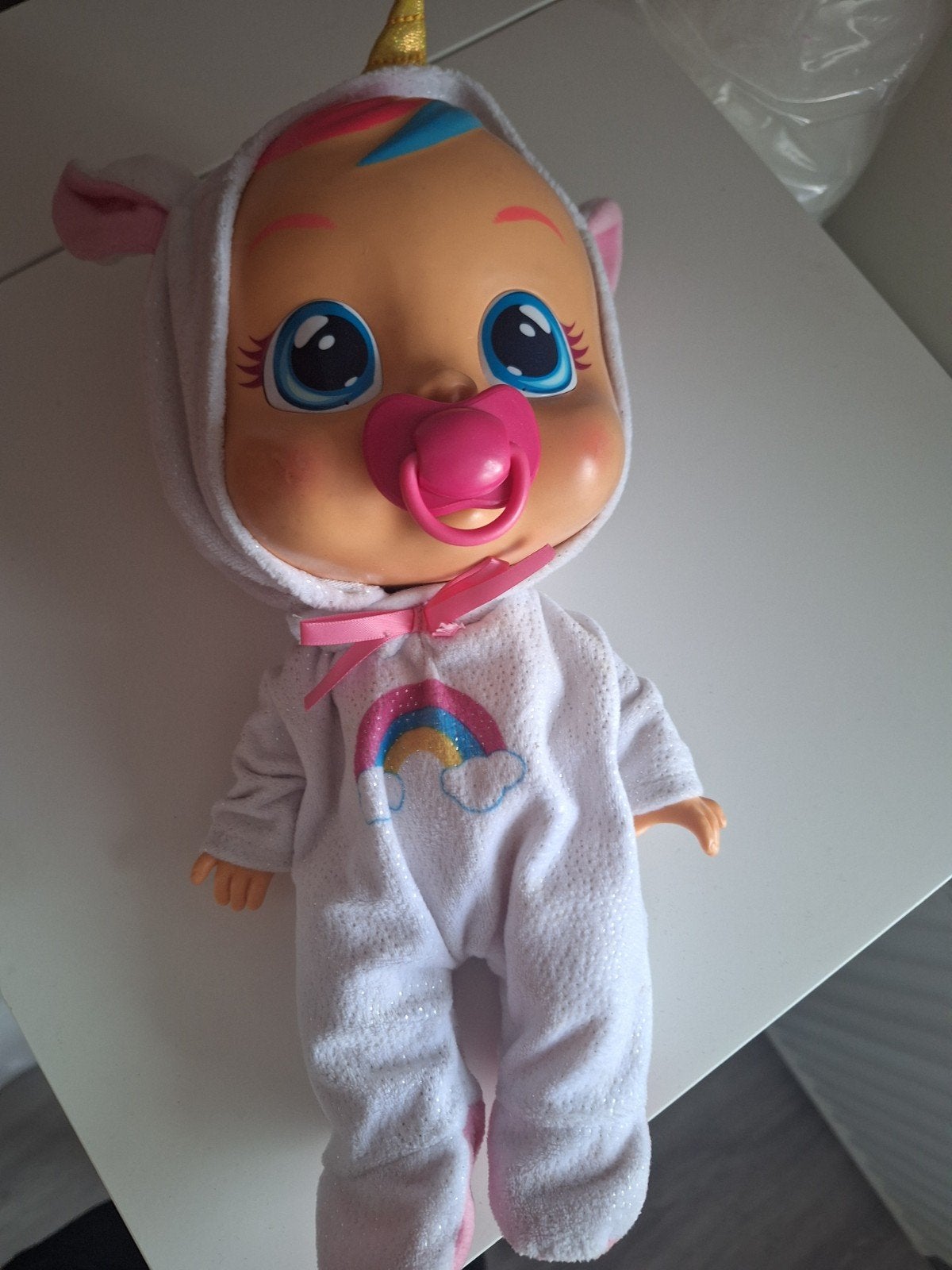 cry baby, Kinderen en Baby's, Ophalen of Verzenden, Gebruikt, Babypop