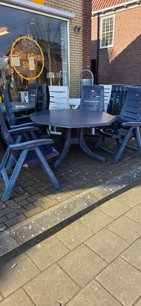 Diverse tuinsets bij Kringloop & More Didam, Tuin en Terras, Ophalen, 4 zitplaatsen, Kunststof, Gebruikt