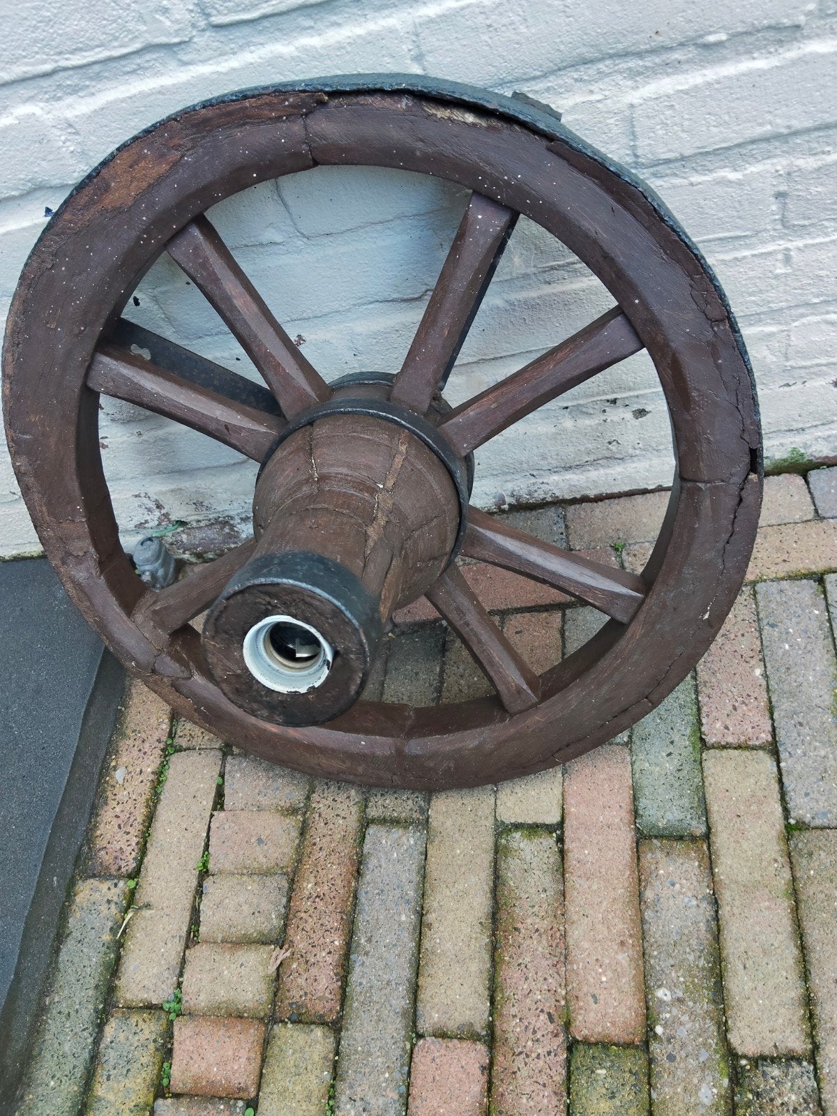 Oud Wagenwiel, Ophalen