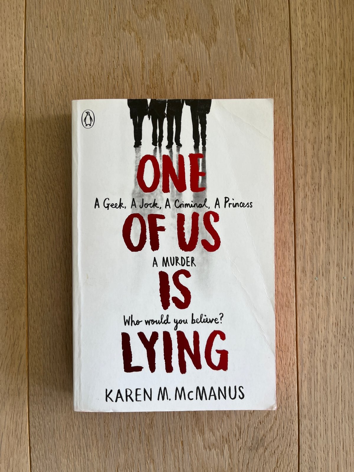 One Of Us Is Lying - Karen M. McManus (Engels), Boeken, Ophalen of Verzenden, Gelezen