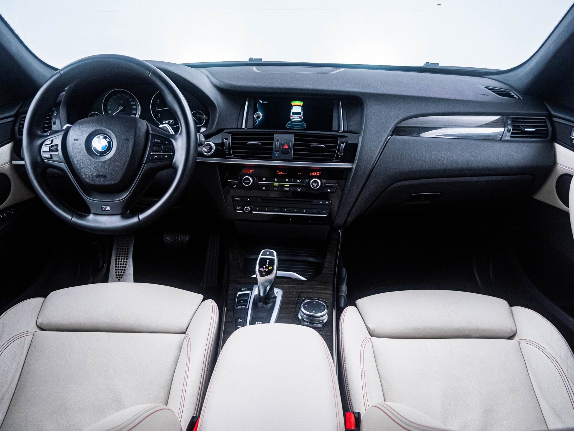 BMW X3 XDrive28i High Executive M-Pakket|Leer|Xenon|Trekhaak, Auto's, Dealer onderhouden, Gebruikt, Euro 6, 4 cilinders