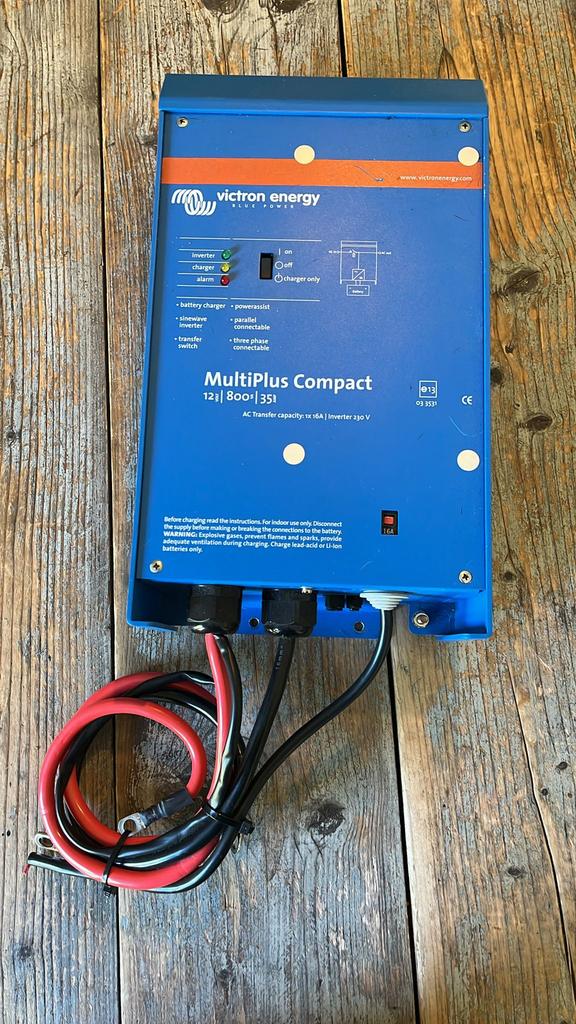 Victron multiplus 12/230/800, Verzenden, Gebruikt