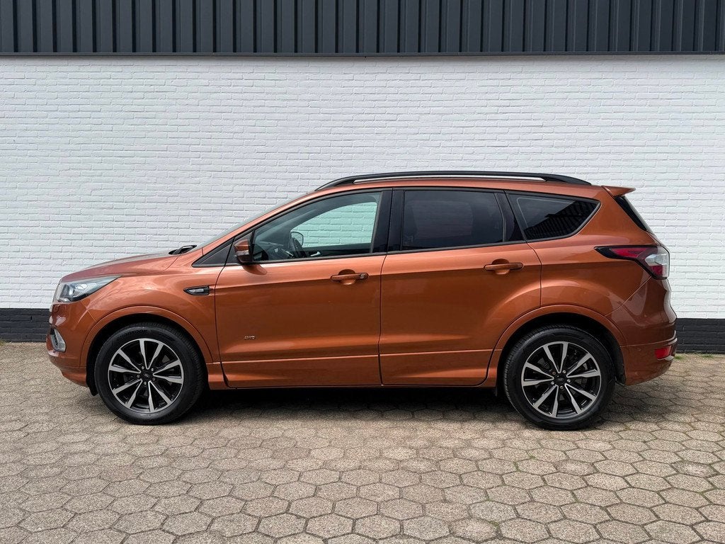 Ford Kuga 1.5 ST-Line 4WD l TREKHAAK l AUTOMAAT l NETTE STAA, Auto's, Ford, 1850 kg, 1586 kg, Automatische klimaatregeling, Bedrijf