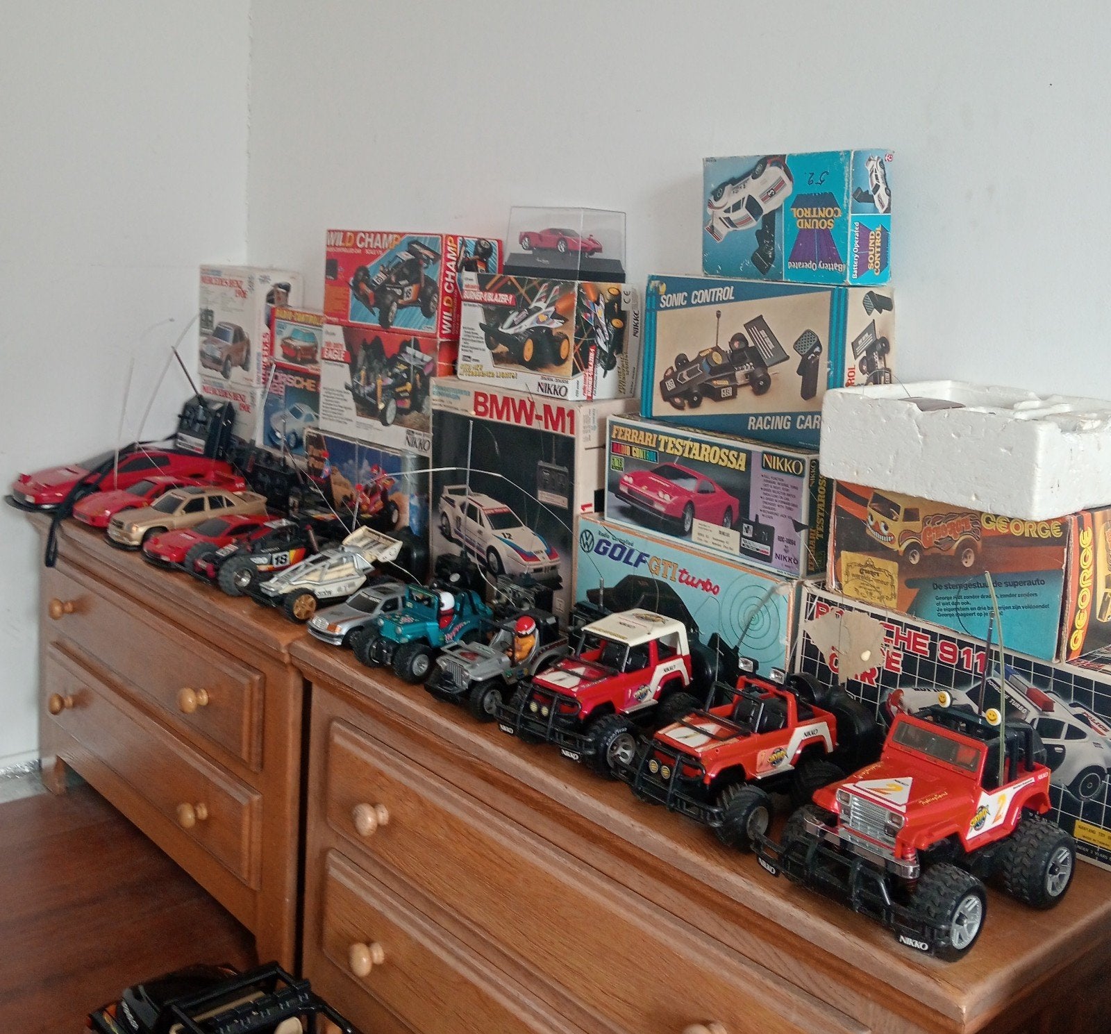 Grote verzameling vintage RC auto's, Ophalen, Gebruikt, Overige schalen
