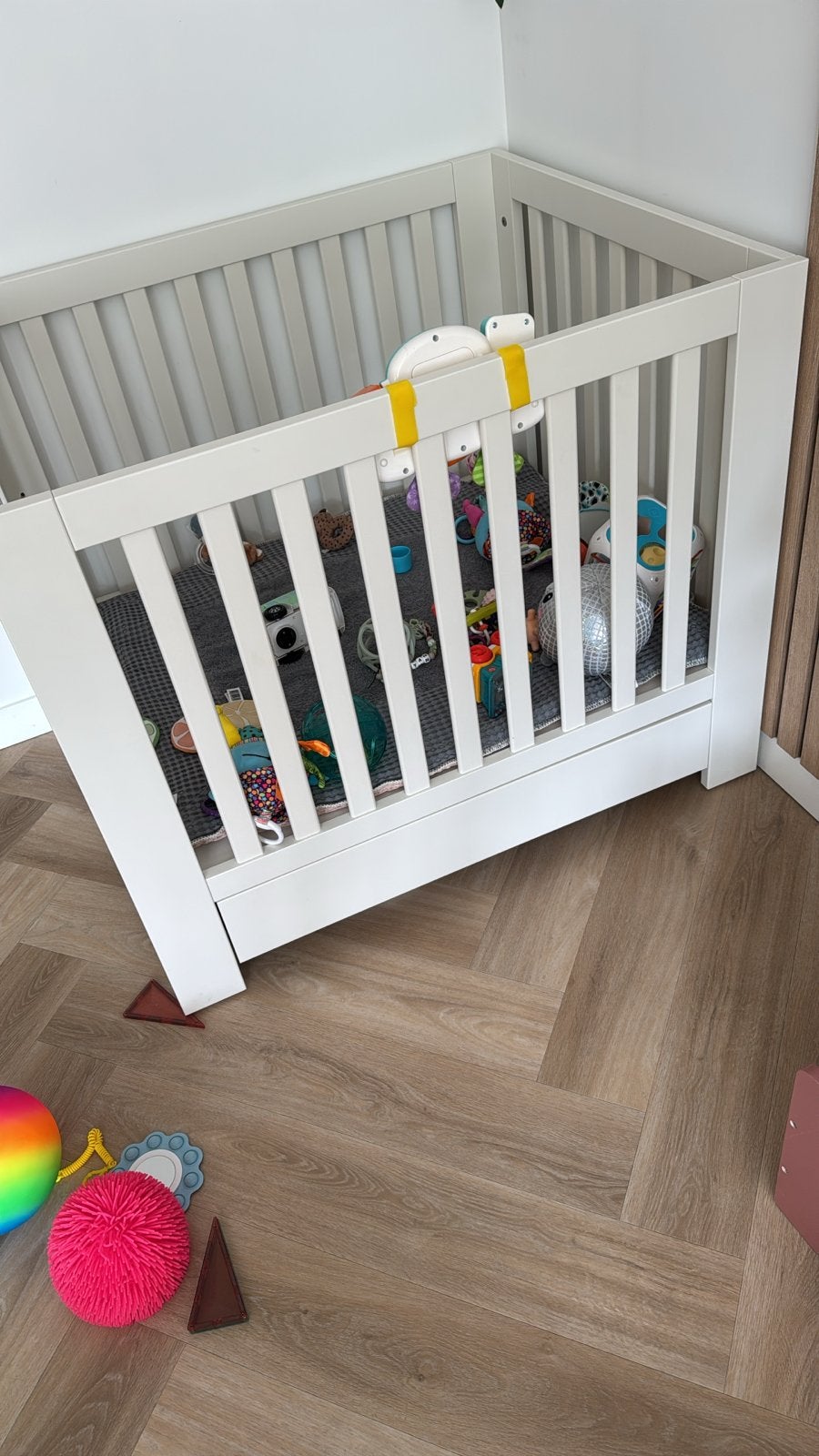 Bopita box met lade en 2 boxkleden, Ophalen, Gebruikt, Rechthoekig, In hoogte verstelbaar