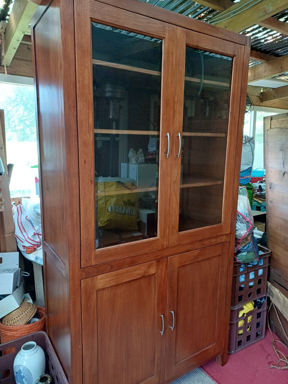 Houten kast met glazen en dichte deuren, Ophalen, Overige houtsoorten, 50 tot 100 cm, 150 tot 200 cm