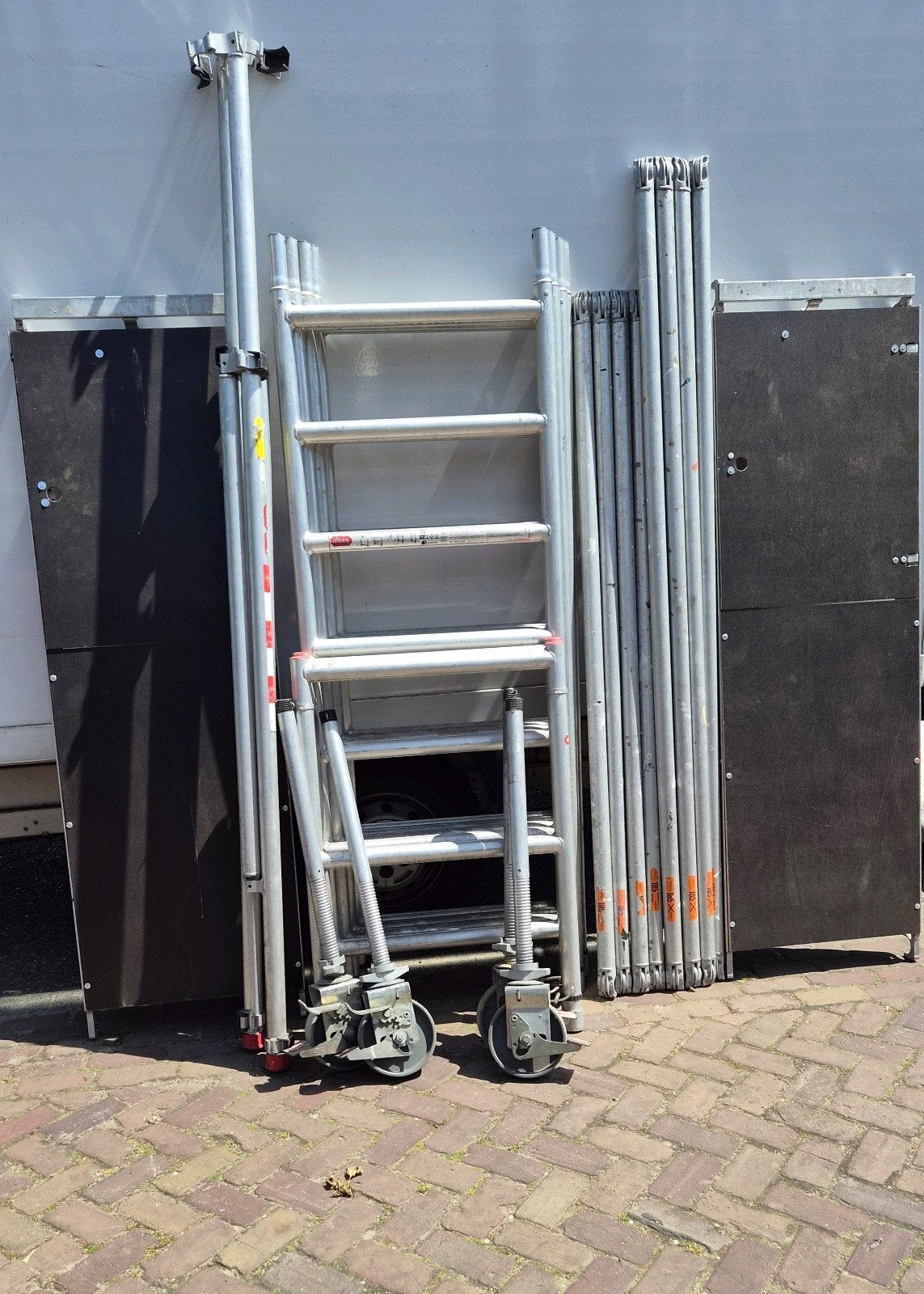 Te koop altrex rolsteiger 5100 serie 6.20 werkhoogte, Altrex, Ophalen of Verzenden, Rolsteiger of Kamersteiger, 5 meter of hoger
