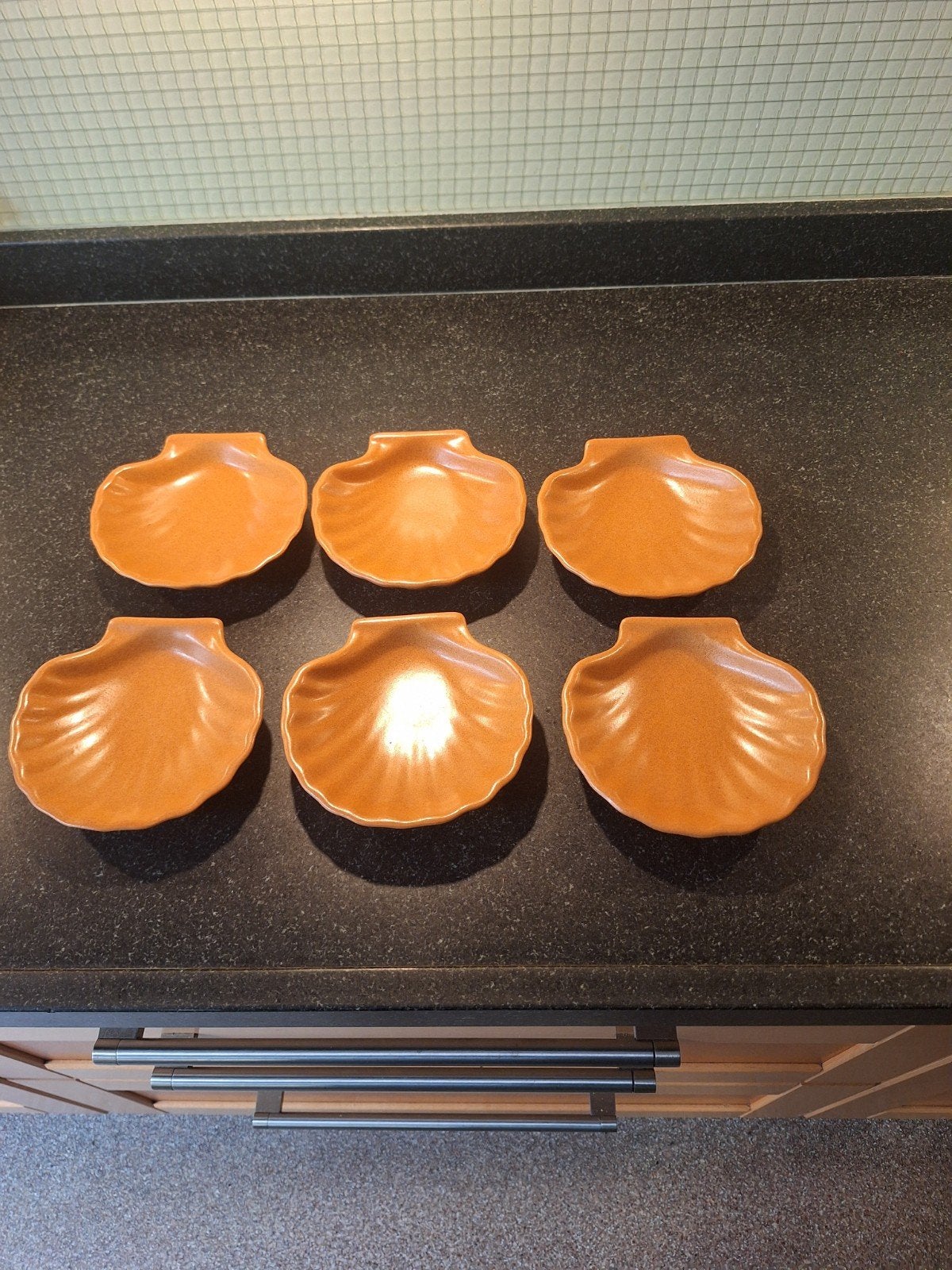 Set van 6 Emile Henry coquille schaaltjes, Ophalen of Verzenden, Zo goed als nieuw, Keramiek, Overige merken