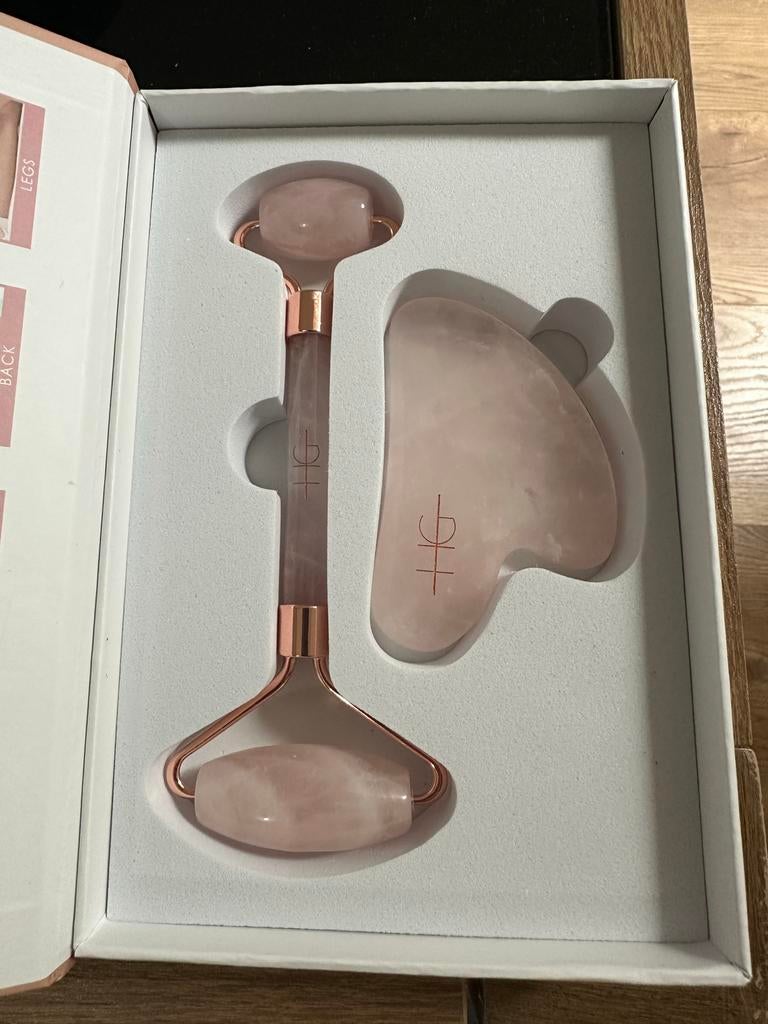 Rozenkwarts Gezichtsroller & Gua Sha Set, Ophalen, Zo goed als nieuw, Gehele gezicht, Verzorging