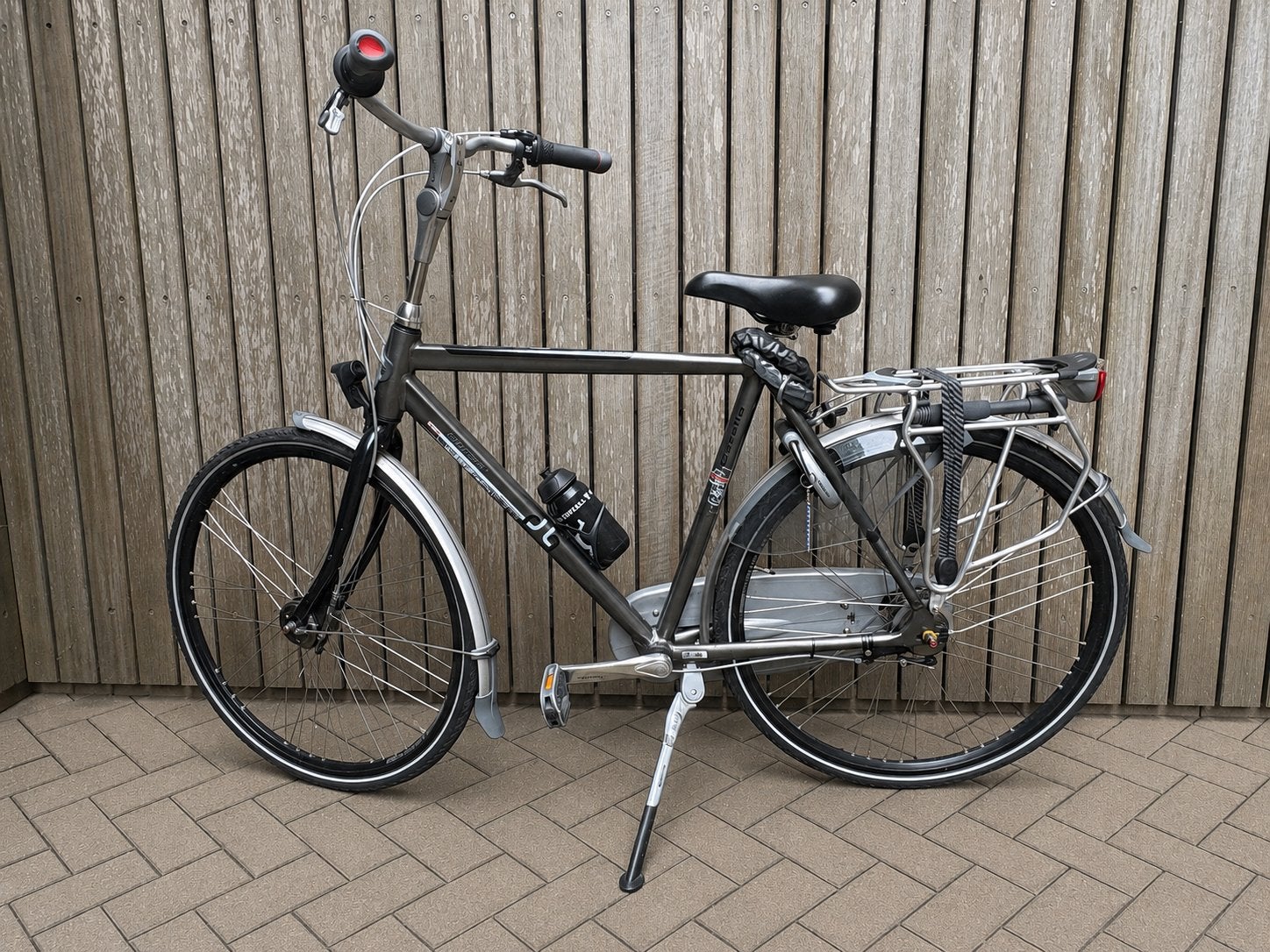 Gazelle Chamonix in nieuwstaat met dubbel slot., 26 inch of meer, Versnellingen, Ophalen of Verzenden, Zo goed als nieuw