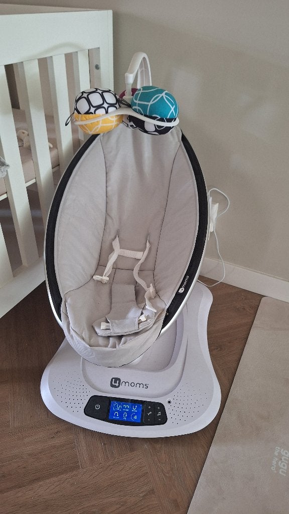 4Moms Mamaroo 4 schommelstoel met Bluetooth, Schommelstoel, Verstelbaar, Zo goed als nieuw, Ophalen