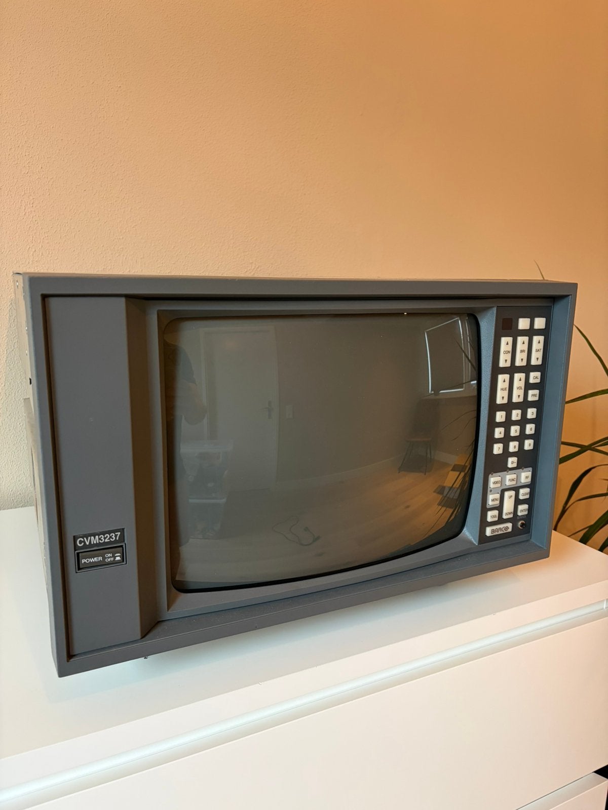 Barco CVM 3237, Audio, Tv en Foto, Vintage Televisies, Ophalen, Gebruikt, 40 tot 60 cm, Overige merken