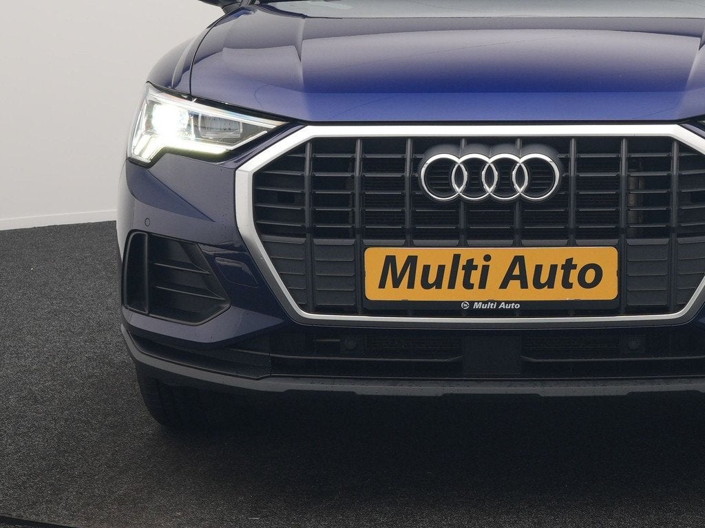 Audi Q3 45 TFSI e S-Line PHEV 245pk Dealer O.H Adaptive Crui, Auto's, Audi, Gebruikt, Zwart, Blauw, Hybride Elektrisch/Benzine