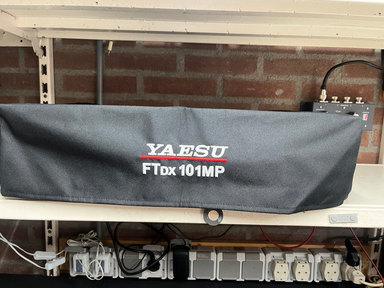 Yaesu ft dx101 mp, Ophalen of Verzenden, Zo goed als nieuw