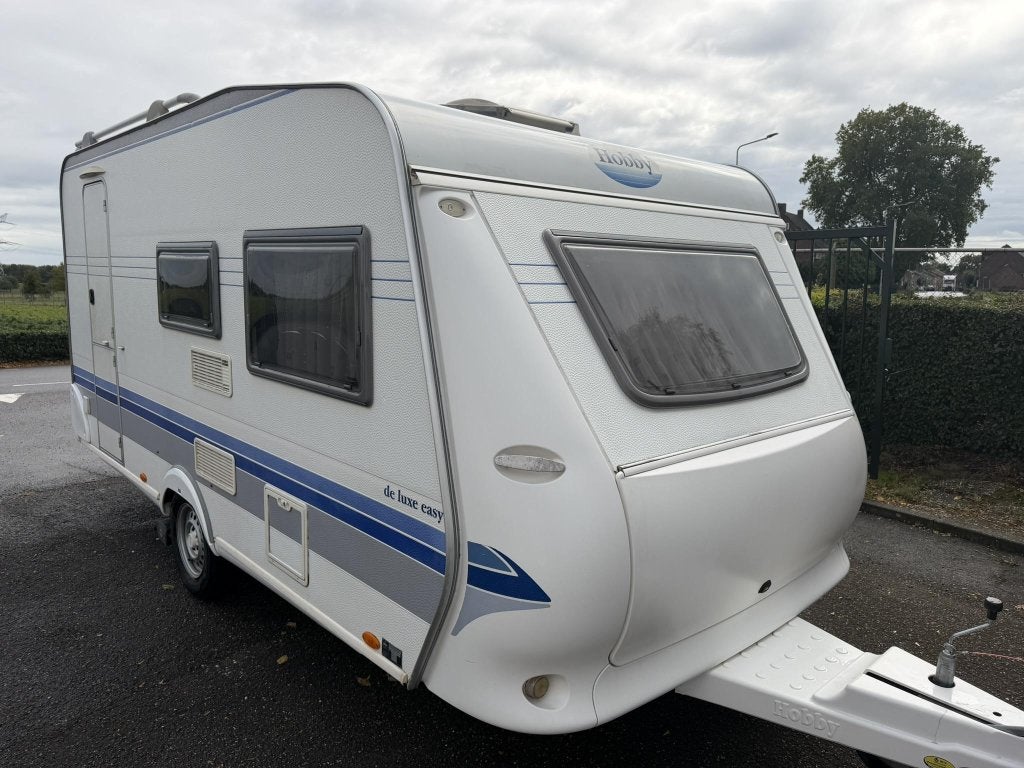 Hobby de luxe 440 SF - Mover - Luifel, Hobby, Bedrijf, Treinzit, 750 - 1000 kg