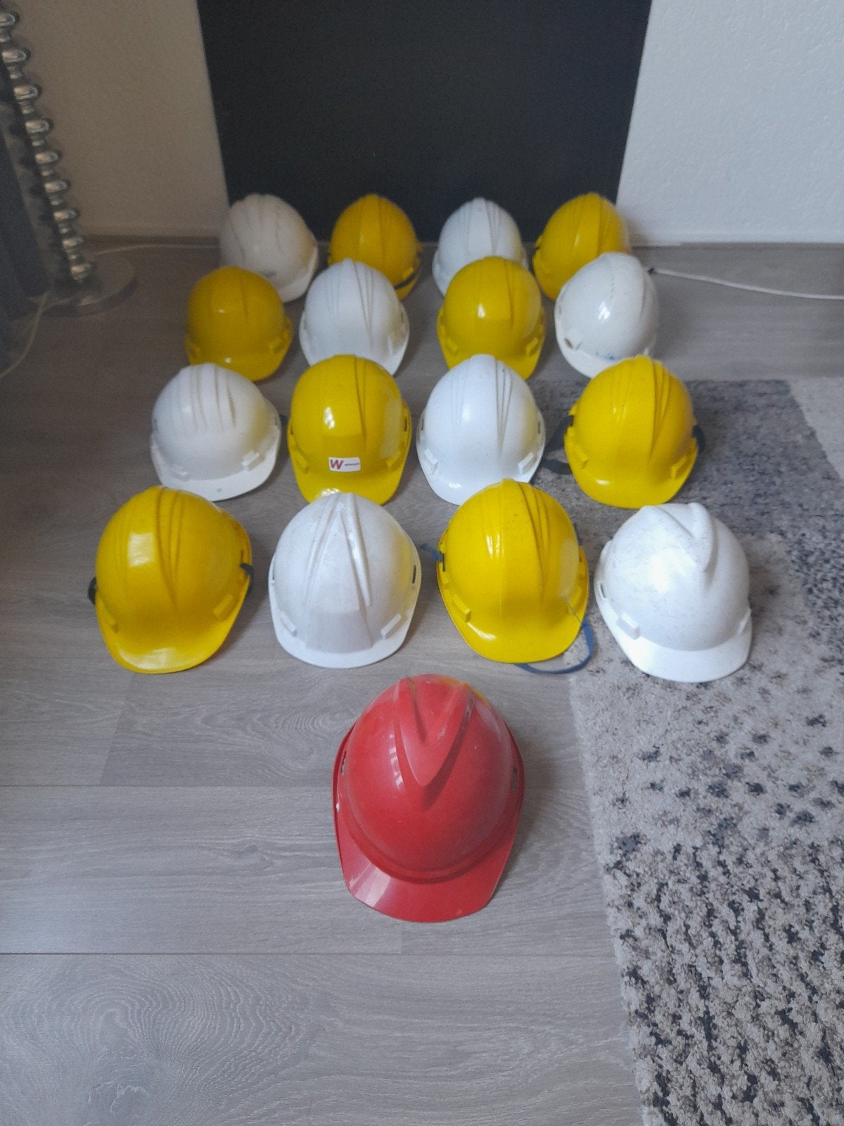 Bouw helmen 17 stuks op maat verstelbaar, Doe-het-zelf en Verbouw, Veiligheidshelmen, Ophalen of Verzenden