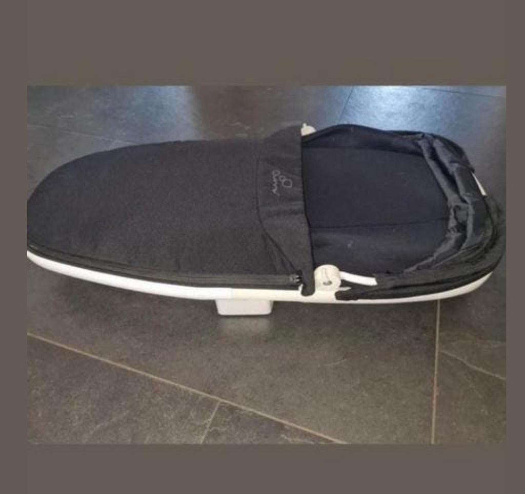 Quinny Moodd 3-in-1 Kinderwagen met Reiswieg & Maxi-Cosi, Kinderen en Baby's, Kinderwagens en Combinaties, Gebruikt, Met autostoeltje