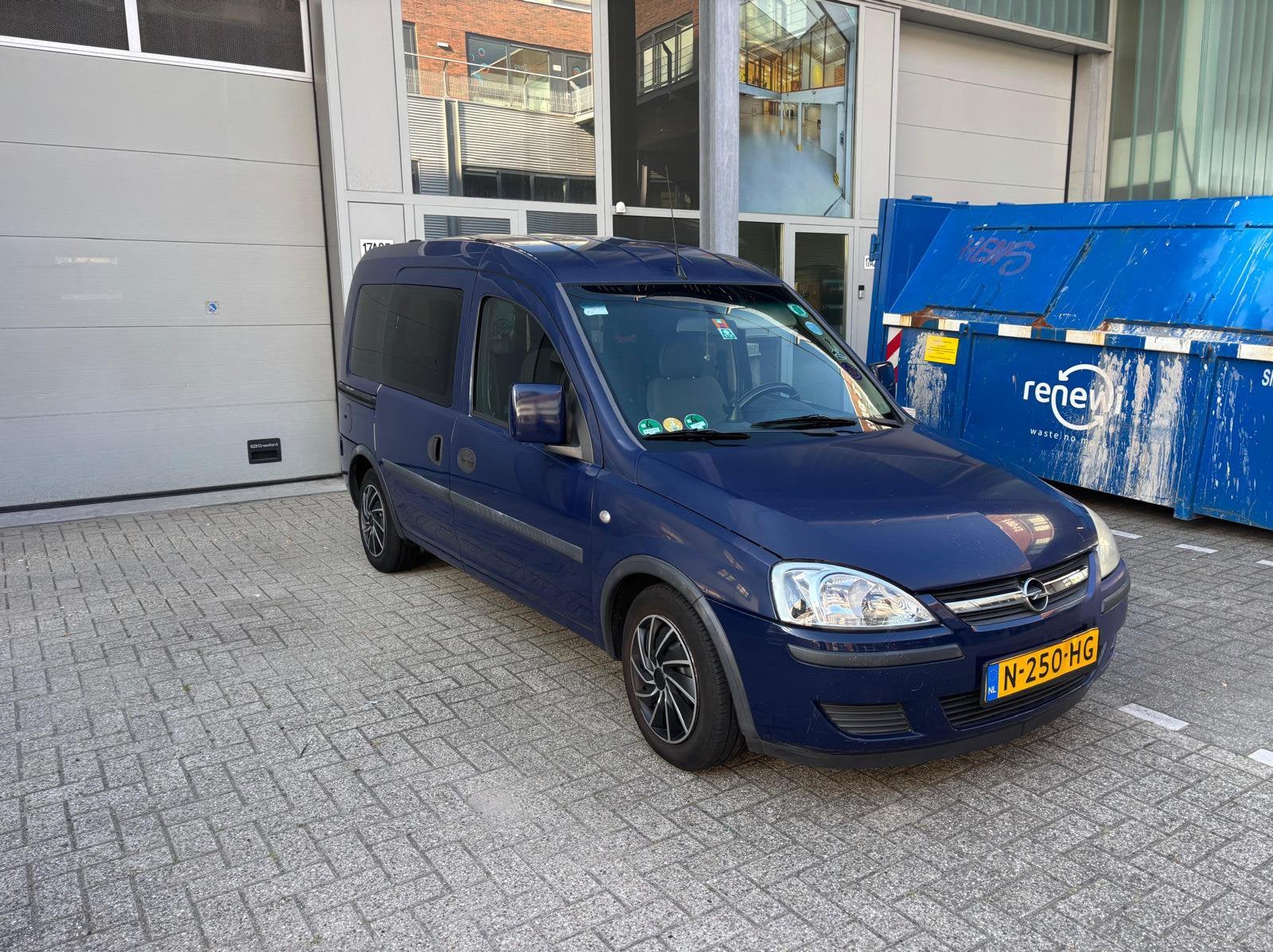 Opel Combo 1.4 Blauw - CAMPER/ Airco/ 2x Schuifdeur/ 5 Pers., 450 kg, Zwart, 4 cilinders, Blauw