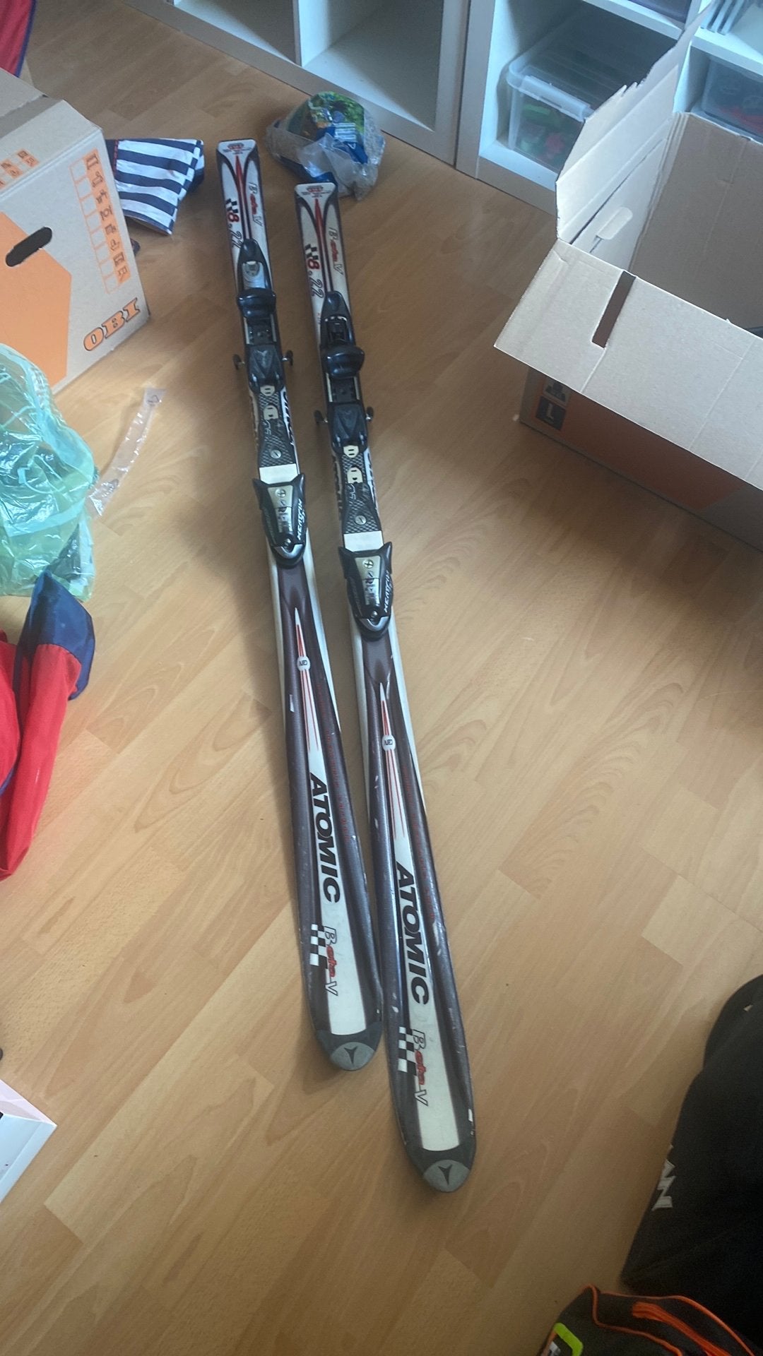 Atomic BetaV ski’s 170 met atomic xentrix bindingen, 160 tot 180 cm, Ophalen of Verzenden, Zo goed als nieuw, Atomic